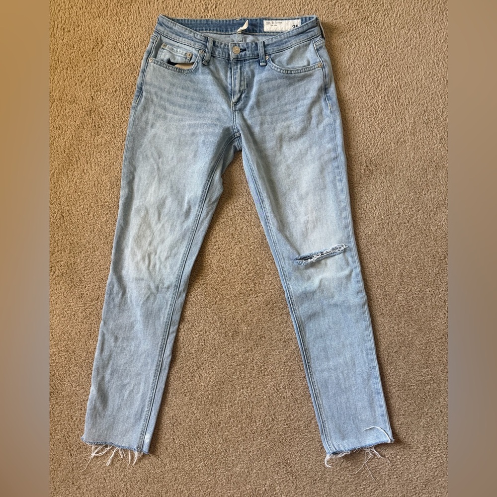 rag & bone Dre Low-Rise Faded Blue Ripped Skinny Boyfriend Jeans